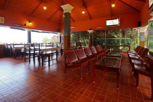 De Rock- Jungle Living Masinagudi
